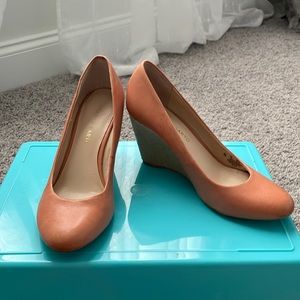 💕Franco Sarto Leather Upper Wedge Shoes Size 7M